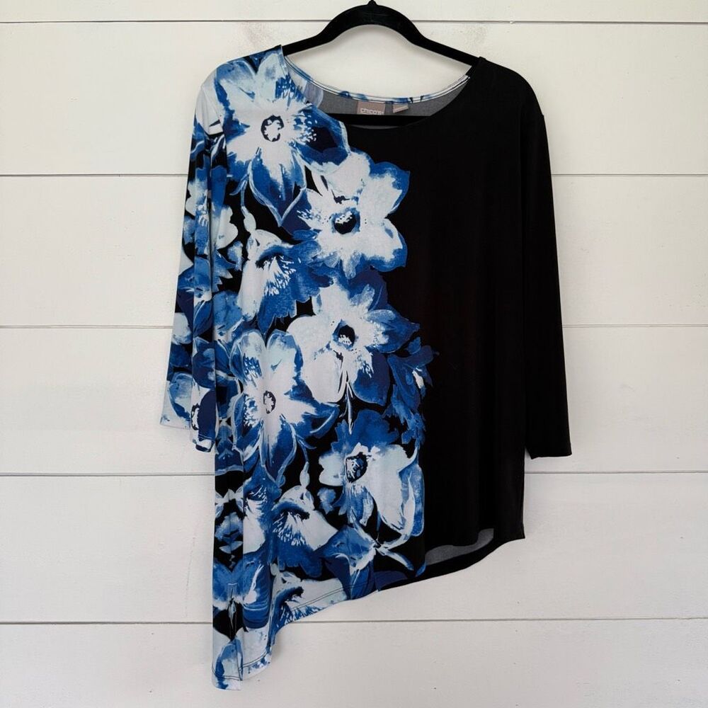 Chico’s Women’s 3 Black Blue Floral Asymmetrical Stretchy Top